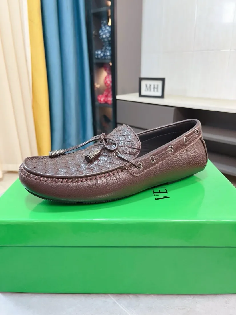 Ex-factory price 420🌹🌹【Super comfortable soft sole BV woven beanie shoes】Fashion hot style ⭐️⭐️⭐️BV Men's casual shoes 🎈High-quality cowhide upper, woven cowhide upper with metal buckle decoration, perfect fit, full of personality and fashionable charm, genuine leather lining ⚠️⚠️Flexible and lightweight outsole, fashionable and handsome, size: 38-44, 37+45 can be customized
